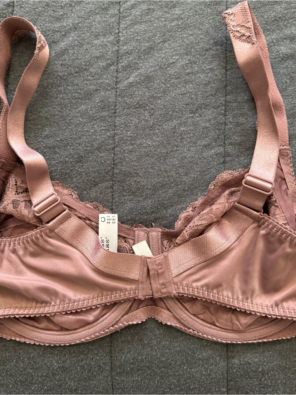 Prima Donna Lace Underwire Bra in Dusty Pink